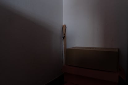 El rincón olvidado del dormitorio, que un día, él también olvidó.