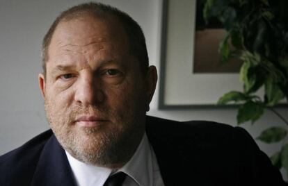 Harvey Weinstein posa para una foto en 2011 en Nueva York.