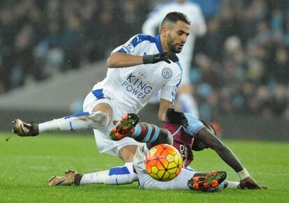 Riyad Mahrez, ante el Aston Villa.