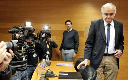El exconsejero Esteban González Pons, en la comisión de investigación de las Cortes.