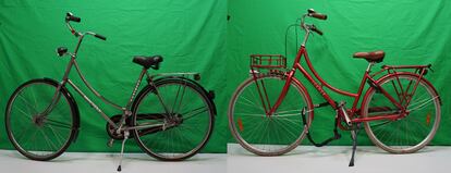 Two of the 100 bicycles used in the social experiment. Equipped with a hidden GPS and locks, they were distributed around the city; 70 were stolen. 