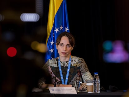 Alena Douhan, relatora de la ONU, en una conferencia de prensa en Caracas (Venezuela).