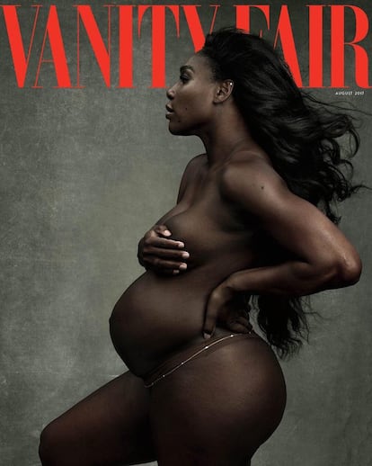 La tenista Serena Williams ha sido la última 'celebrity' en mostrar desnuda su embarazo en una revista. La deportista ha sido retratada por Annie Leibovitz para el próximo número de agosto de 'Vanity Fair'.