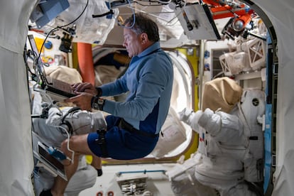 Michael López-Alegría, a bordo de la Estación Espacial Internacional SpaceX
