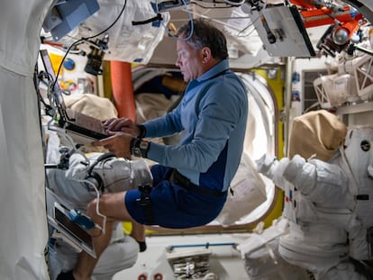 Michael López-Alegría, a bordo de la Estación Espacial Internacional SpaceX