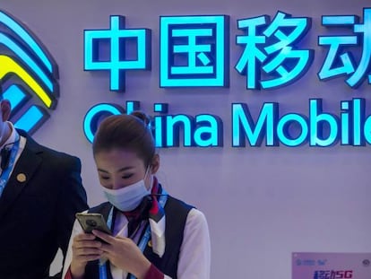 Estand de China Mobile en una feria en Pekín, en octubre.