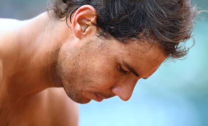 Nadal, durante el entrenamiento de este jueves en Par&iacute;s.