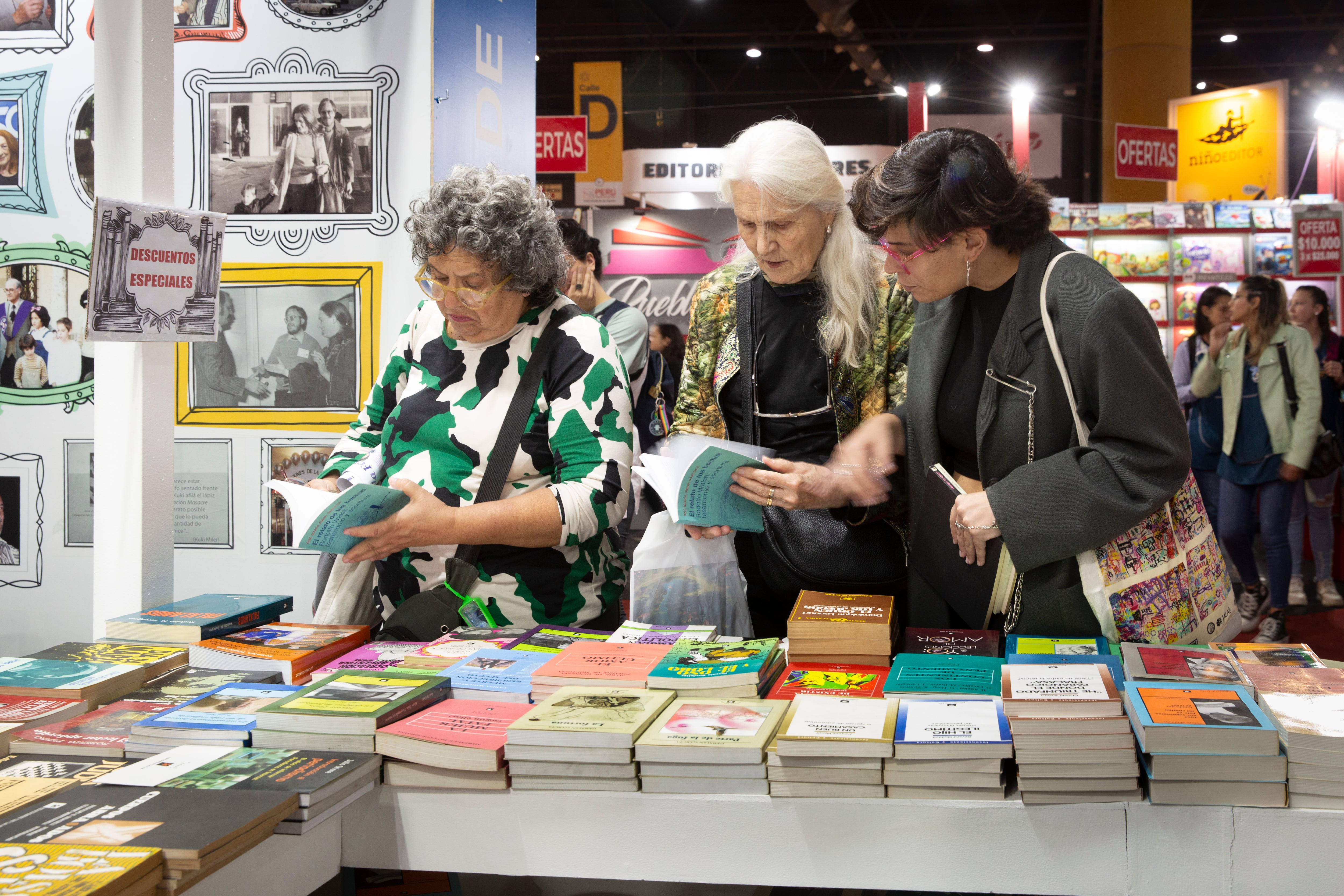 Feria del Libro de Buenos Aires, Argentina, el 5 de mayo.