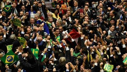 Deputados no Congresso brasileiro