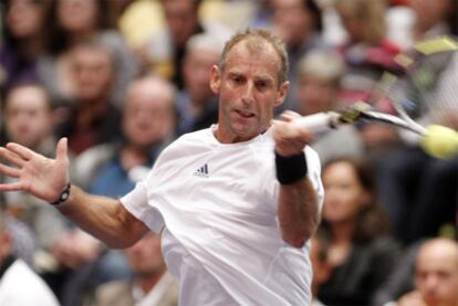 Thomas Muster durante el partido de Viena ante Andreas Haider-Maurer.