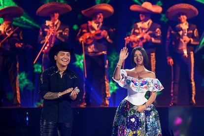 Angela Aguilar y Christian Nodal