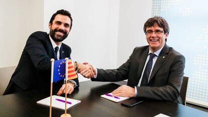 Carles Puigdemont y Roger Torrent la semana pasada en Bruselas.