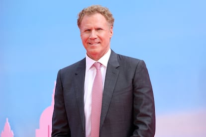 Azul rosa y humor: Will Ferrell en el estreno de 'Barbie' en Londres en 2023.