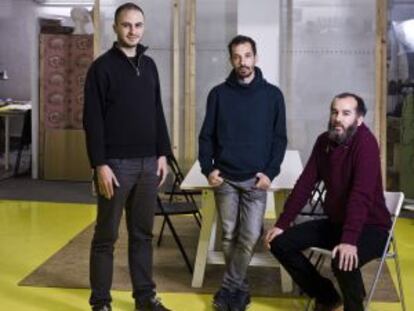 Miguel Arana, Carlos Barragan and Yago Bermejo, creators of Laboratorio Democrático.