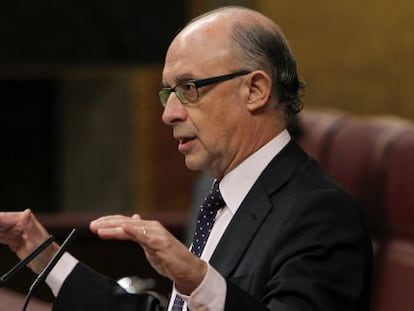 El ministro de Hacienda y Administraciones Públicas, Cristóbal Montoro, en la intervención de esta semana durante el Pleno del Congreso de los Diputados.