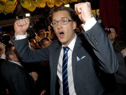 Jimmie Åkesson, líder del SD, celebra el resultado electoral de 2010.