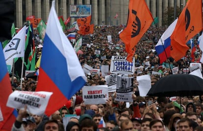 Protesta en Moscú el 10 de agosto para exigir que se permita participar en las elecciones locales a candidatos independientes.