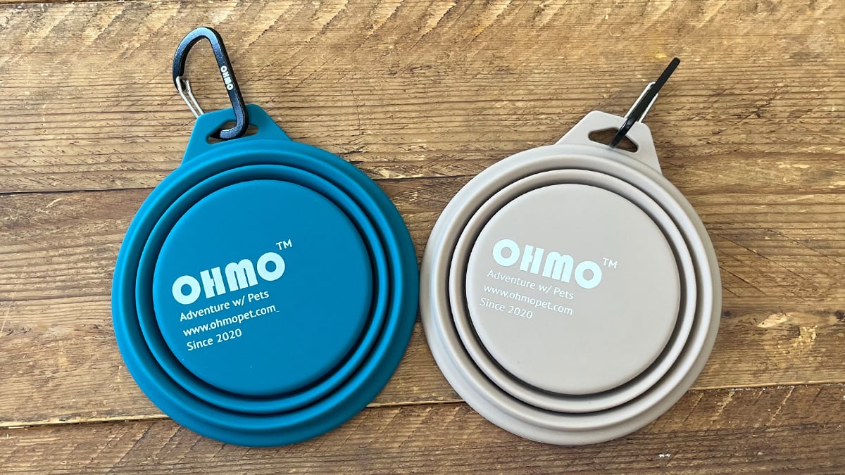 Comedero portátil para mascotas Ohmo.