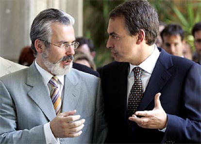 José Luis Rodríguez Zapatero y el juez Baltasar Garzón, en San Lorenzo de El Escorial.