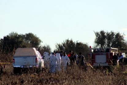 El secretario de Seguridad Pública, Alfonso Durazo, ha informado que el helicóptero se precipitó al vacío "cuando se encontraba en vuelo, a tres millas del aeropuerto".