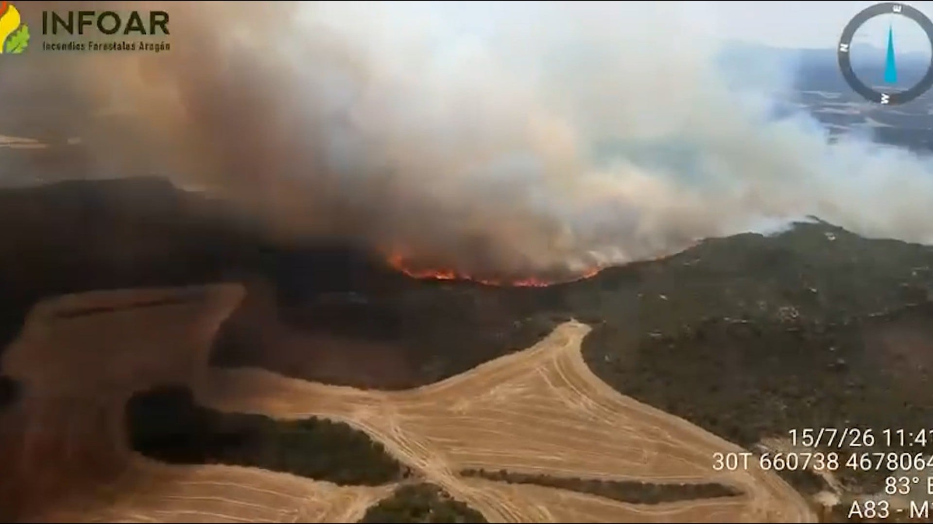 Últimas noticias de los incendios forestales, en directo | Aragón ordena evacuar dos localidades por el incendio que ha obligado a pedir la UME