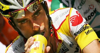 Rubén Lobato durante una etapa del Tour 2006.