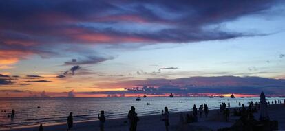 Atardecer en la isla de Boracay, Filipinas.