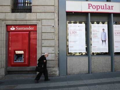 Dos sucursales del Banco Santander y del Banco Popular en Madrid 