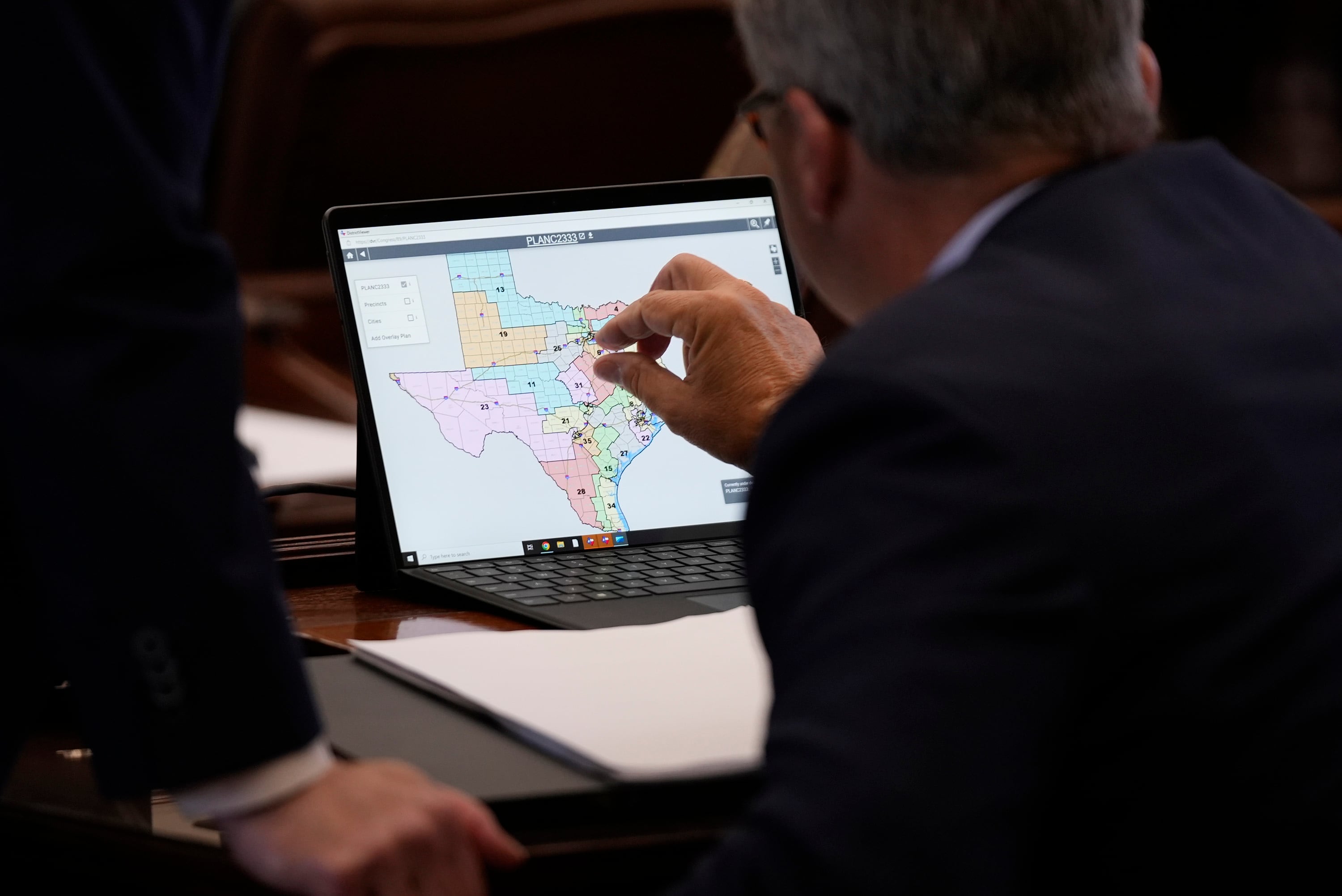 Los republicanos de Texas cargan contra la suspensión de los nuevos mapas electorales que los beneficiaban