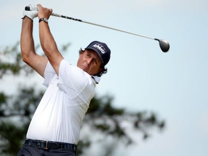 Mickelson, en el quinto hoyo de Merion.