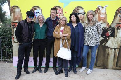 Manuela Carmena e Íñigo Errejón en un acto con representantes del mundo de la cultura como Almudena Grandes.