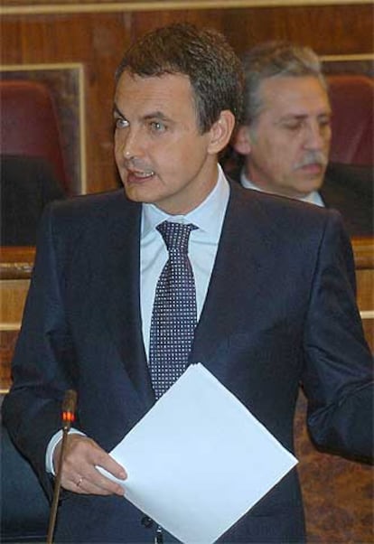 José Luis Rodríguez Zapatero, durante su intervención en la sesión de control en el Congreso.