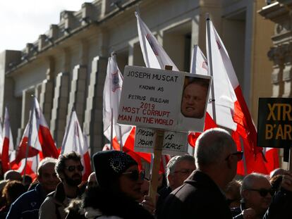 Una protesta contra el exprimer ministro maltés, Joseph Muscat, en enero de 2020.