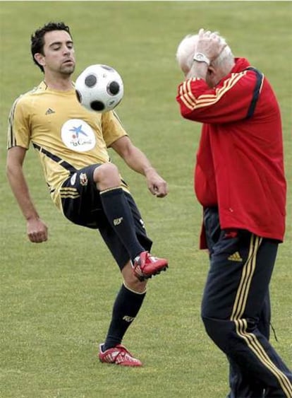 Xavi, ante Luis Aragonés