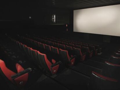 Sala vacía de los cines Paraíso, en Madrid.