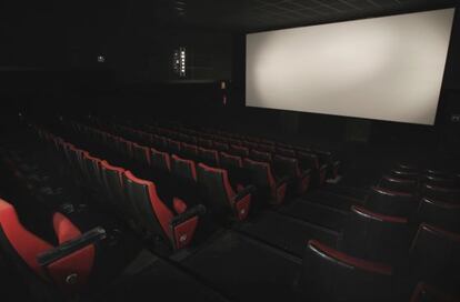 Sala vacía de los cines Paraíso, en Madrid.
