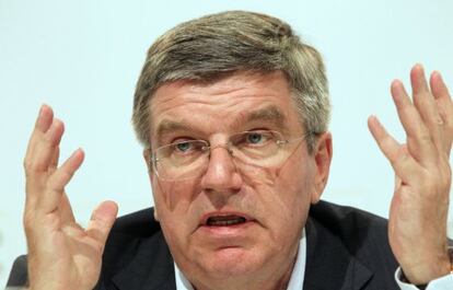Thomas Bach, durante un rueda de prensa en Austria