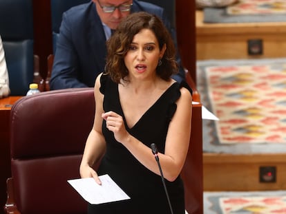 La presidenta de la Comunidad de Madrid, Isabel Díaz Ayuso, interviene en el pleno de la Asamblea de Madrid este jueves.