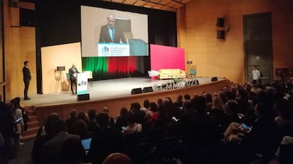 Apertura de la cumbre por Víctor Caramanzana, presidente de la Cámara de Comercio de Valladolid