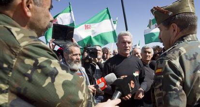 S&aacute;nchez Gordillo y Ca&ntilde;amero, en la ocupaci&oacute;n de Las Turquillas en 2013.