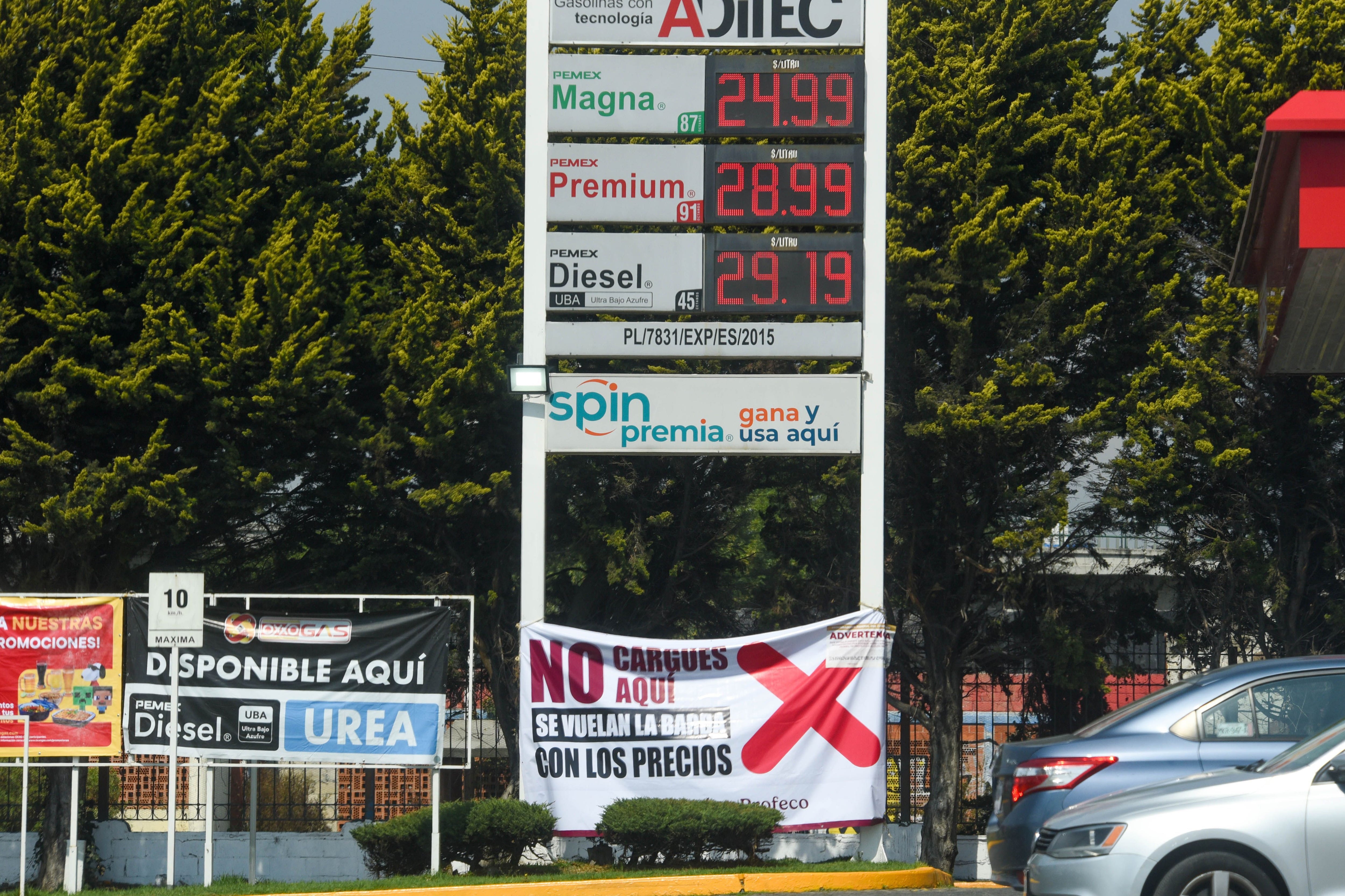 El pacto para contener el diésel en México se debilita por costes y problemas puntuales de suministro