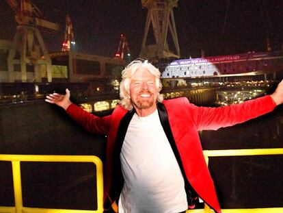 Sir Richard Branson en la ceremonia del lanzamiento de su crucero en G&eacute;nova.
