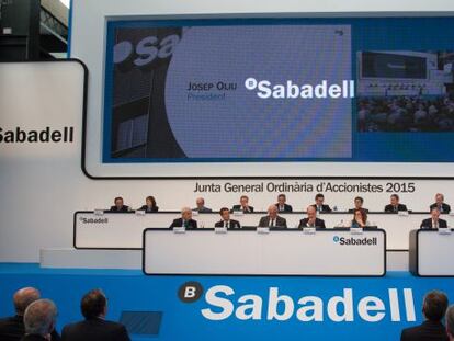 Junta de accionistas de Banco Sabadell celebrada el año pasado.