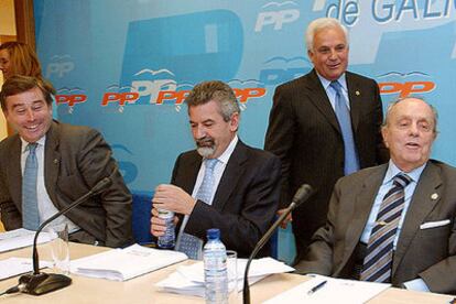 José Manuel Barreiro, Xesús Palmou, José Luis Baltar y el presidente gallego, Manuel Fraga.