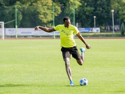 Bolt, durante um jogo beneficente em 2014.