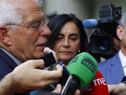 El ministro de Asuntos Exteriores Josep Borrell, a su llegada a un homenaje a Manuel Marín el pasado día 11.