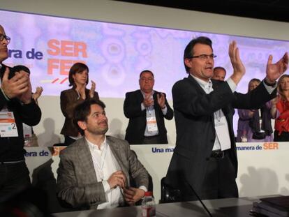 Mas activa el congrés de CDC per girar full als casos de corrupció