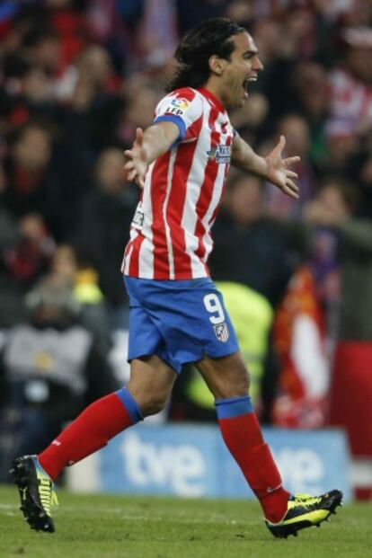 Falcao celebran al victoria ante el Real Madrid.