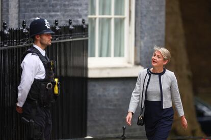 Yvette Cooper, ministra de Interior.