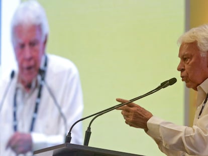 Felipe González, en un acto en Cartagena de Indias (Colombia), el viernes.